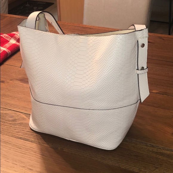 Hand bag - Picture 3 of 8